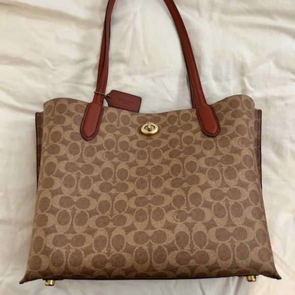 Coach Willow Canvas Tote Bag - LIKE NEW! - Picture 1 of 2
